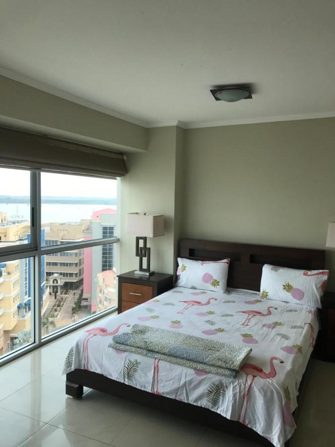 جواياكيل Suites Emporium المظهر الخارجي الصورة
